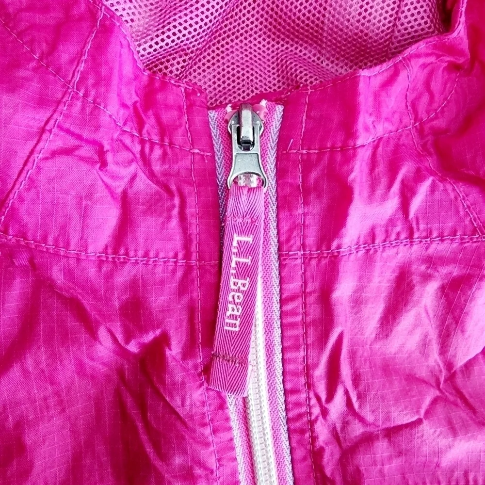 L.L. Bean Pink Hooded Windbreaker Lined Jacket Girl's Size 4 Casual Outdoors EUC